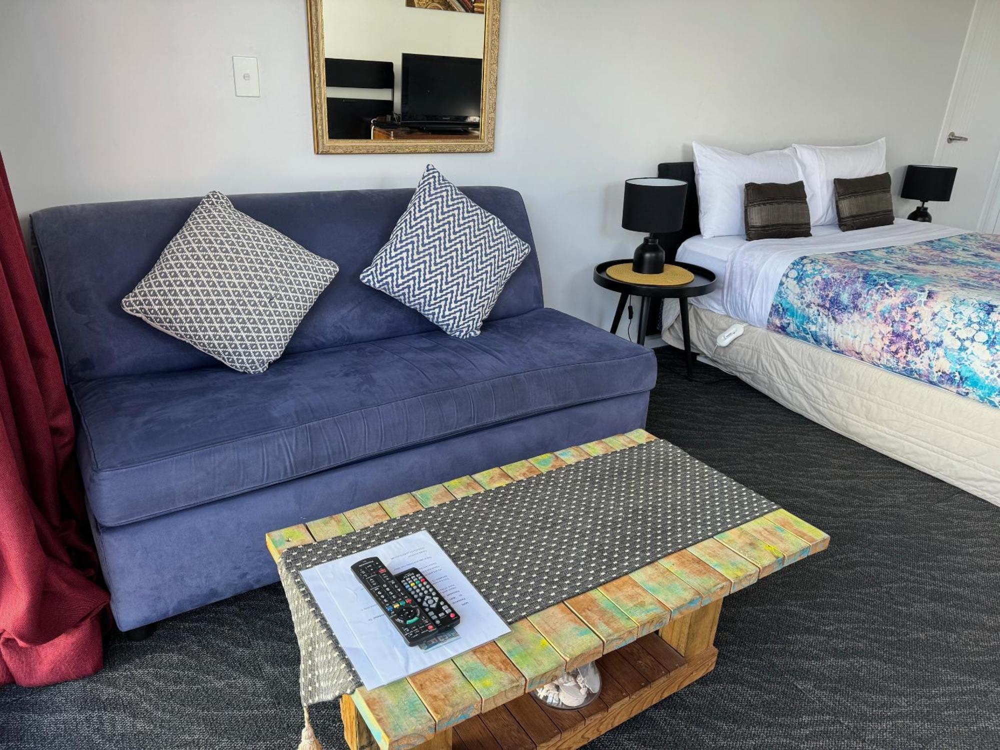 Delbrook Point Cozy-Studio แฮมิลตัน ภายนอก รูปภาพ